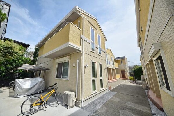 アストルムの物件外観写真